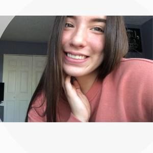 Meet your Posher, Alicia